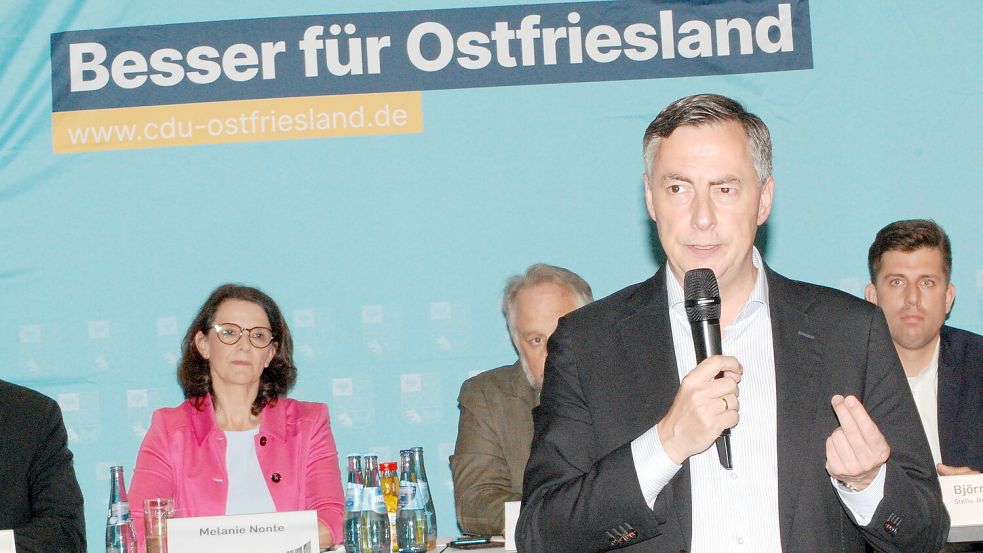 CDU Spitzenkandidat Liebt Auricher Kultkneipe McAllister Ist Ein Fan