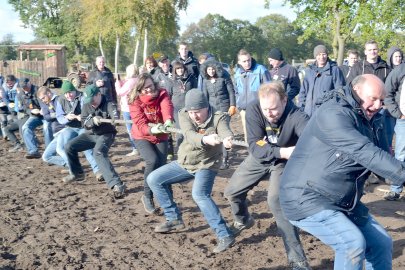 Backemoor gewann Tauzieh-Wettbewerb - Bild 2