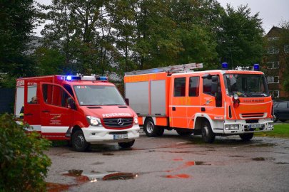 Großer Einsatz nach Explosion in Emden - Bild 5