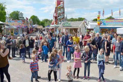 Buntes Treiben beim Fehntjer Frühjahrsmarkt - Bild 4