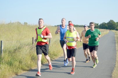 Kleinbahnlauf: Die schönsten Bilder vom Erwachsenenlauf - Bild 16