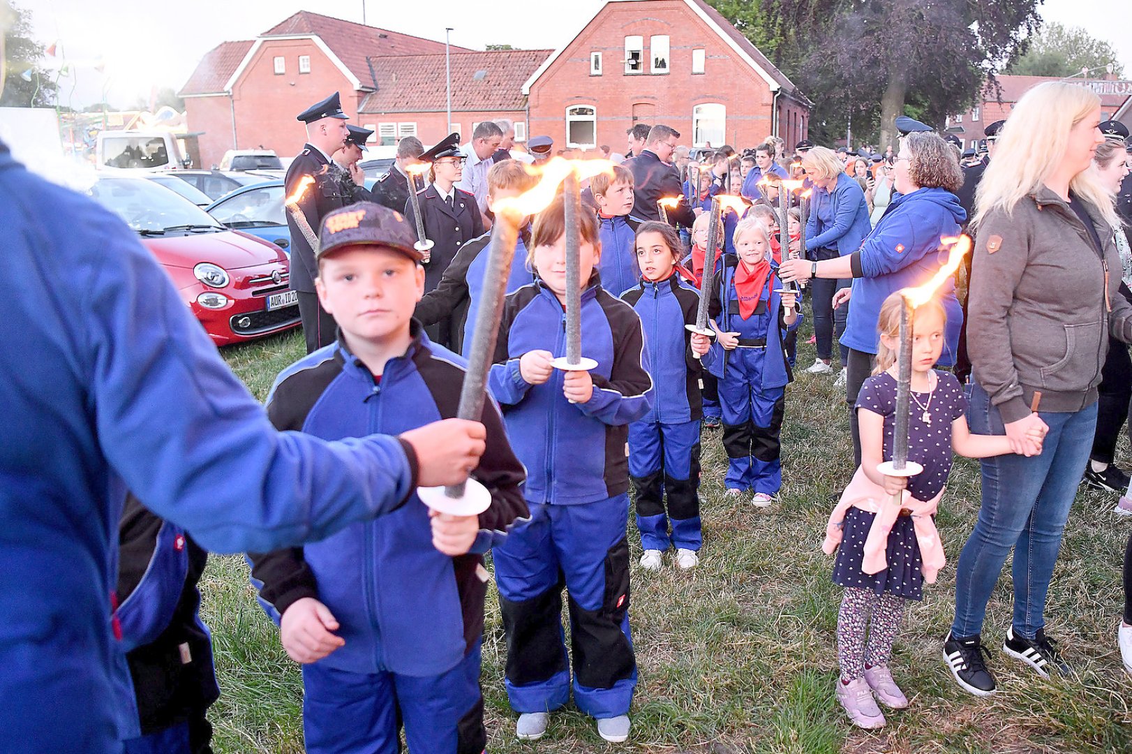 Feuerwehrfest Hatshausen hat begonnen - Bild 16