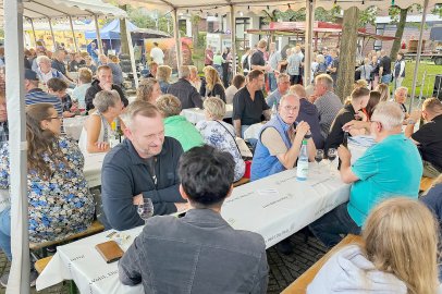 Impressionen vom Moormerländer Weinfest - Bild 3