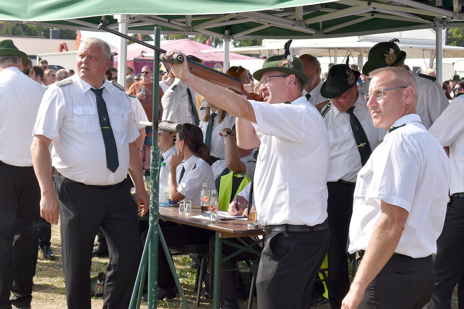 Das war das Ostrhauderfehner Schützenfest 2022 - Bild 14