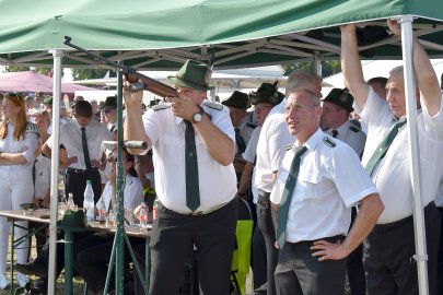 Das war das Ostrhauderfehner Schützenfest 2022 - Bild 16