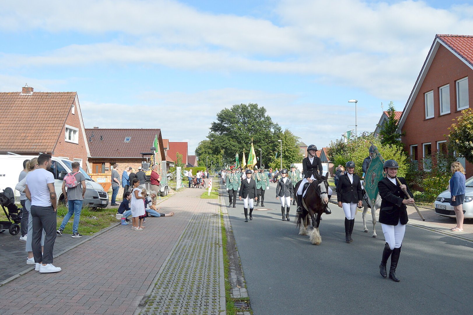 Völlenerkönigsfehner feierten ihr Schützenfest - Bild 16