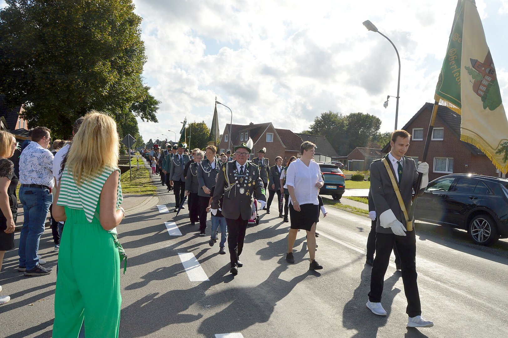 Völlenerkönigsfehner feierten ihr Schützenfest - Bild 34