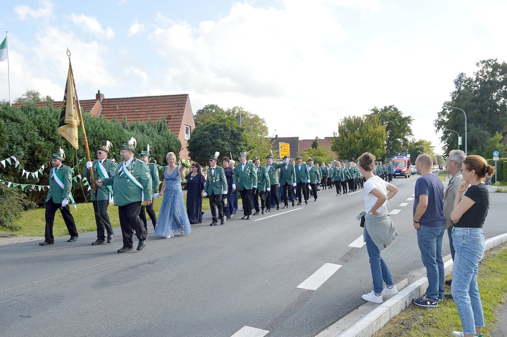 Völlenerkönigsfehner feierten ihr Schützenfest - Bild 61