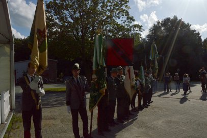 Völlenerkönigsfehner feierten ihr Schützenfest - Bild 68