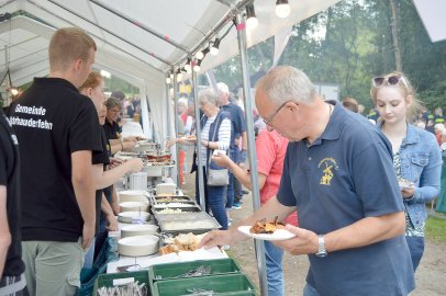 Grillabend für Ehrenamtliche - Bild 3