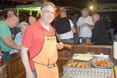 Gute Stimmung bei Oldie-Fete in Langholt - Bild 4