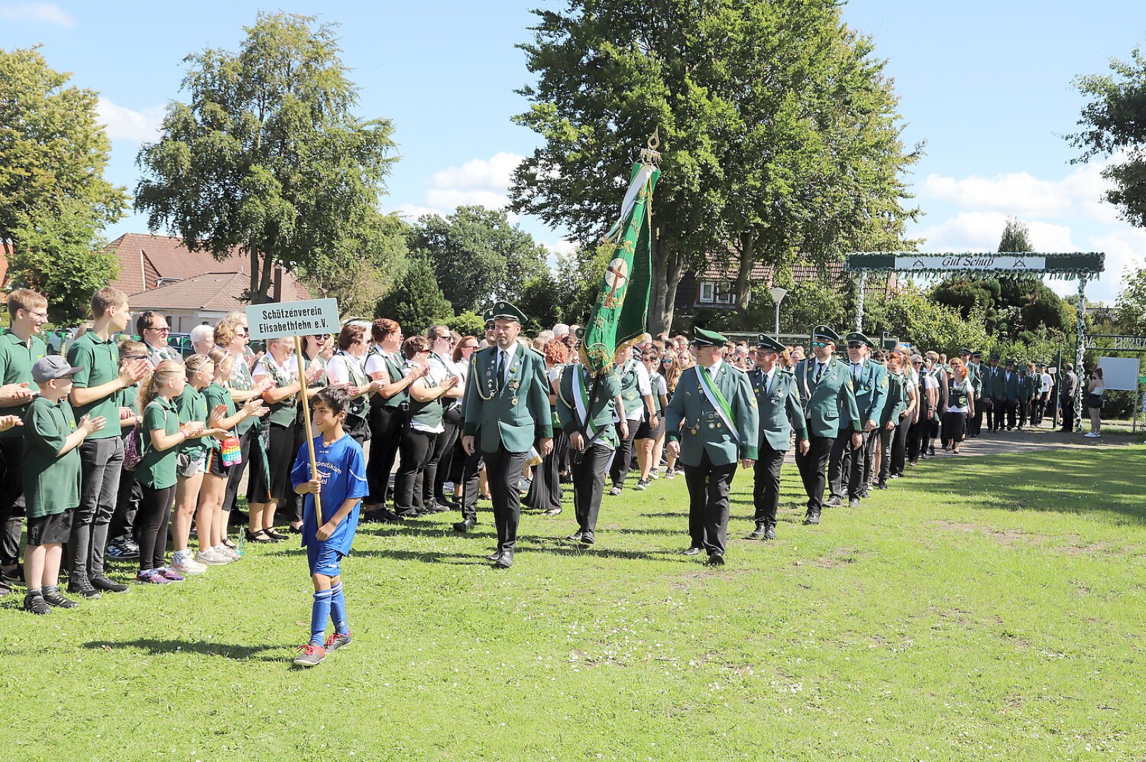 Neuland feiert großes Schützenfest - Bild 2