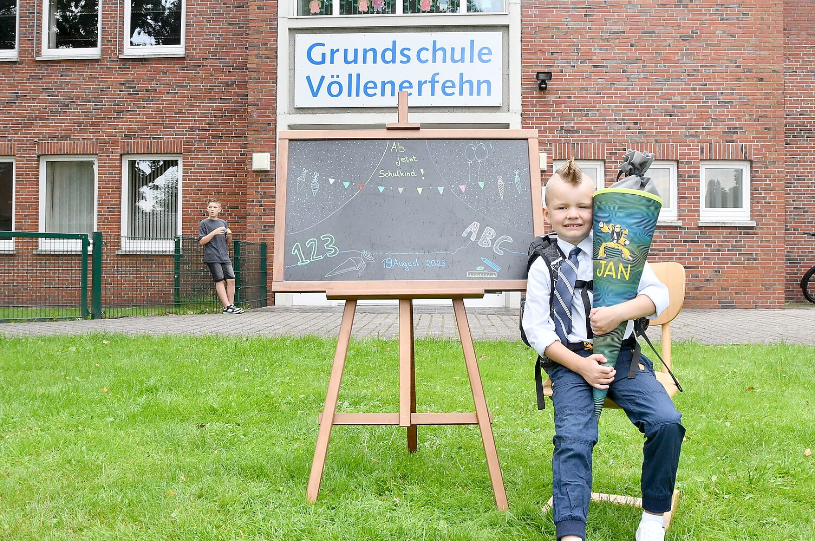 Wir gehen jetzt zur Schule - Bild 1