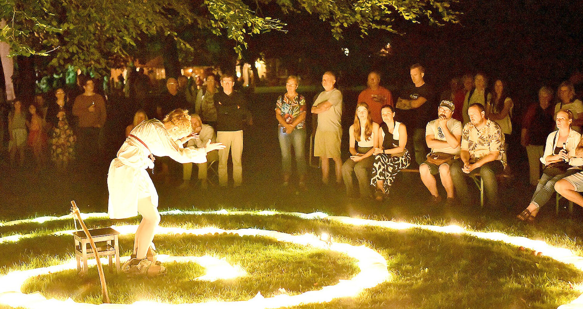 Lüch un Spööl im Leeraner Evenburg-Park - Bild 138