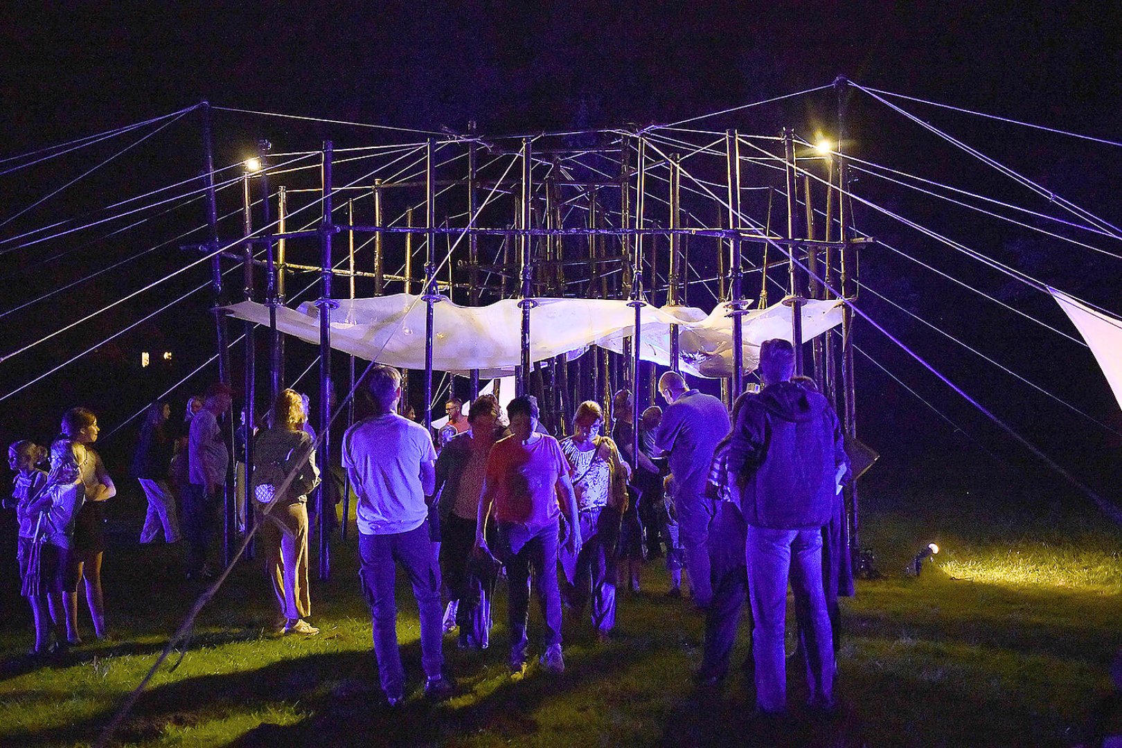 Lüch un Spööl im Leeraner Evenburg-Park - Bild 149