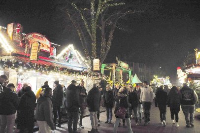 Der Weihnachtsmarkt in Leer am ersten Adventswochenende - Bild 16