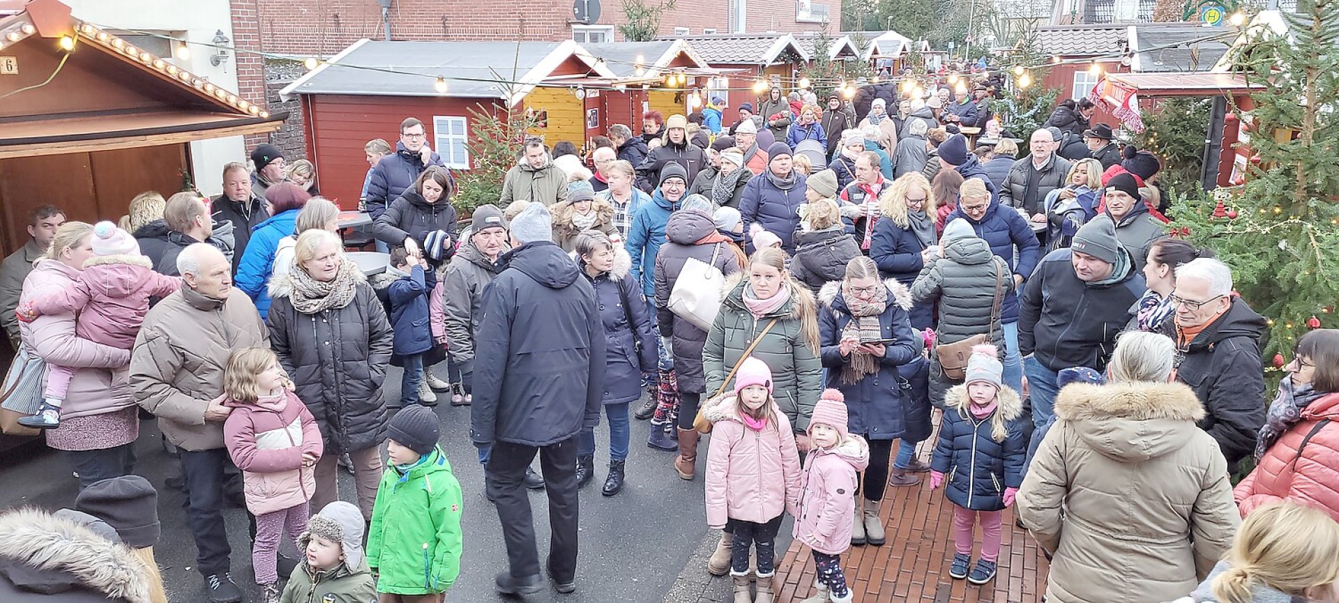 Weihnachtsmarkt in Bunde - Bild 3