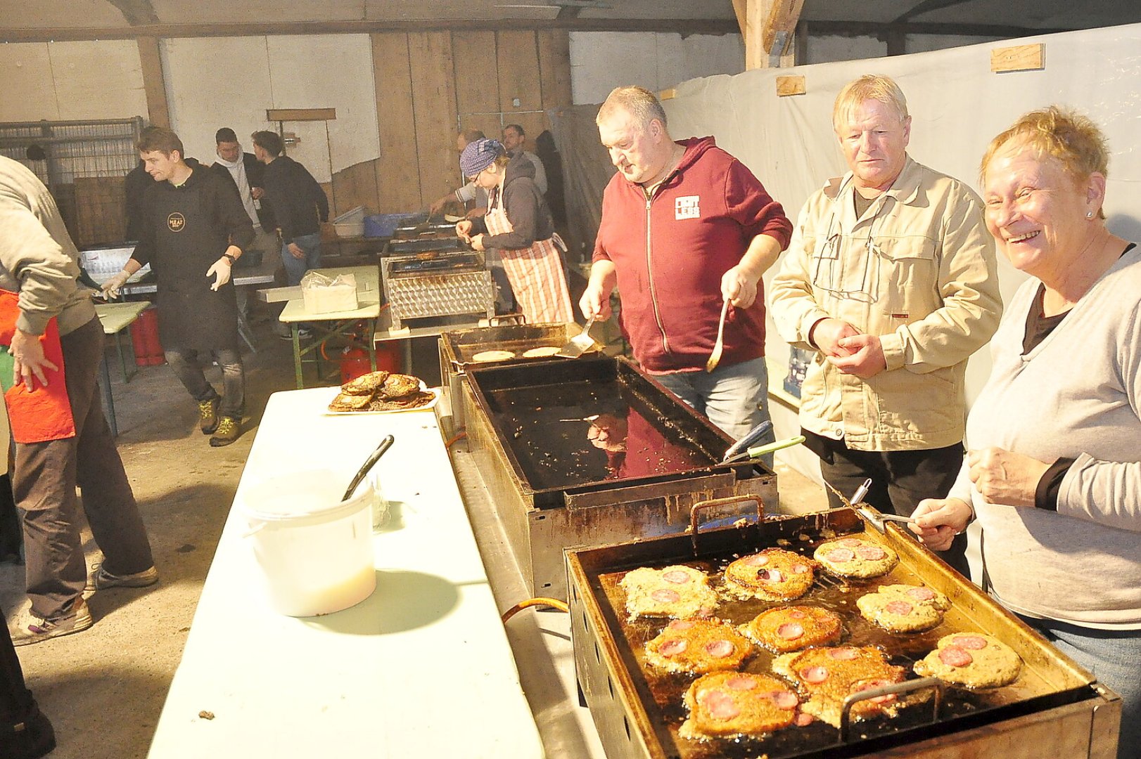 Speckendickenbraten im Kreis Leer  - Bild 5