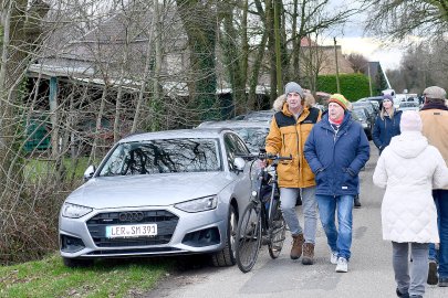 Wieder Karbidschießen in Holtland  - Bild 2