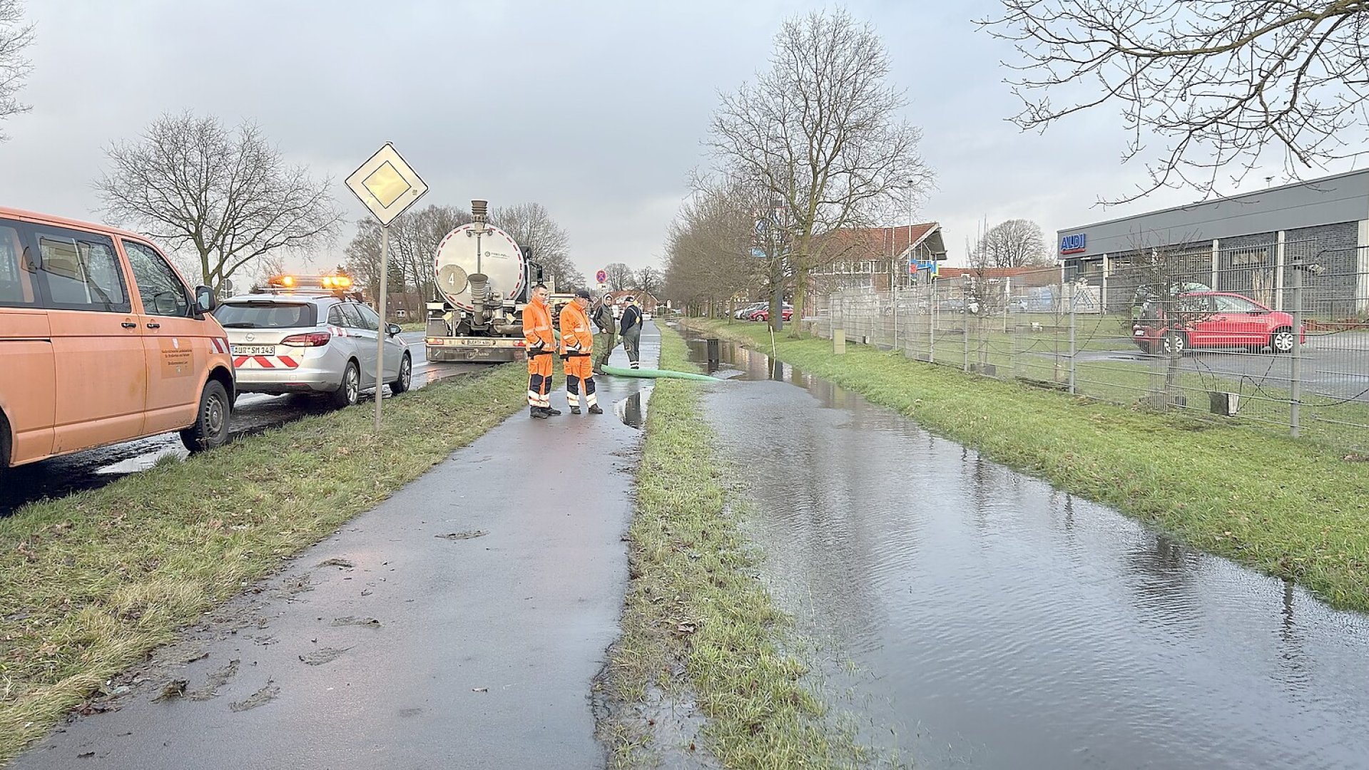 Wasserstände: Fotos aus dem Kreis Leer - Bild 1