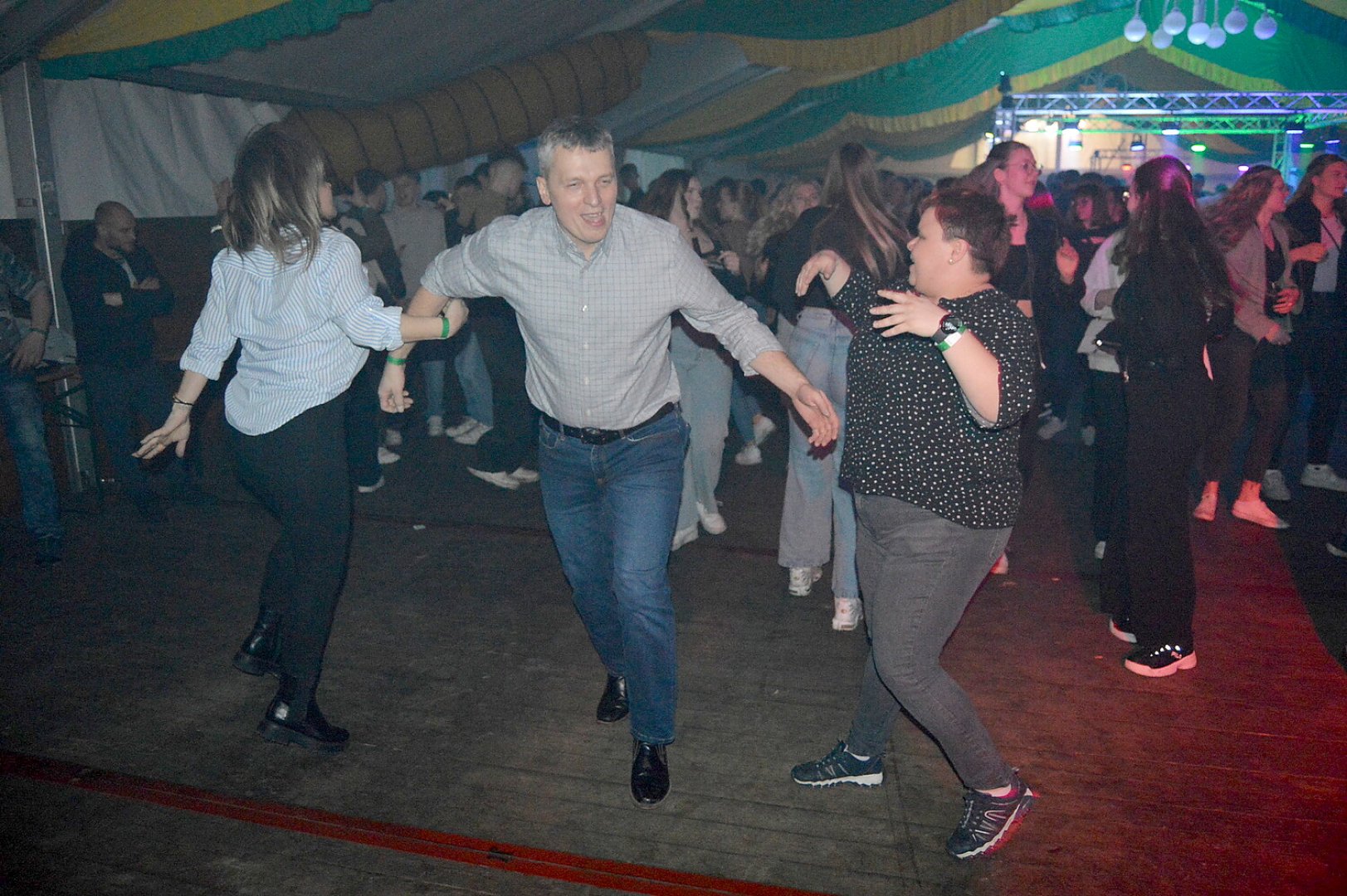 Gute Stimmung bei Hektarparty in Bockhorst - Bild 12