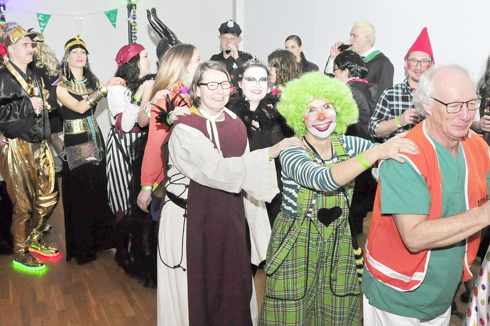 Karneval in Bingum  - Bild 10