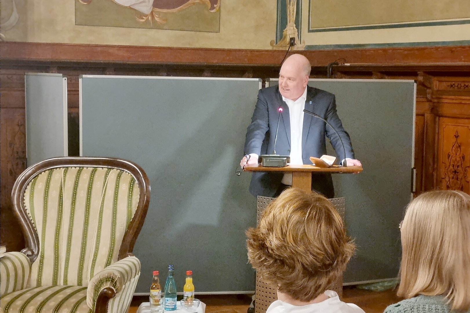 Buch über Albrecht Weinberg in Leer vorgestellt - Bild 4