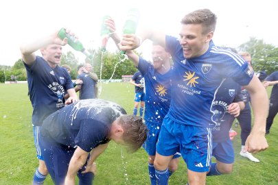 Kickers Emden ist Oberliga-Meister - Bild 2