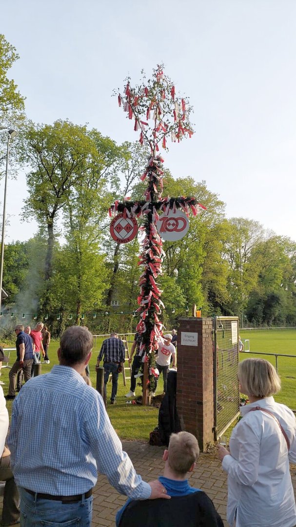 Maibäume – das sind die schönsten Bilder aus Ostfriesland - Bild 17