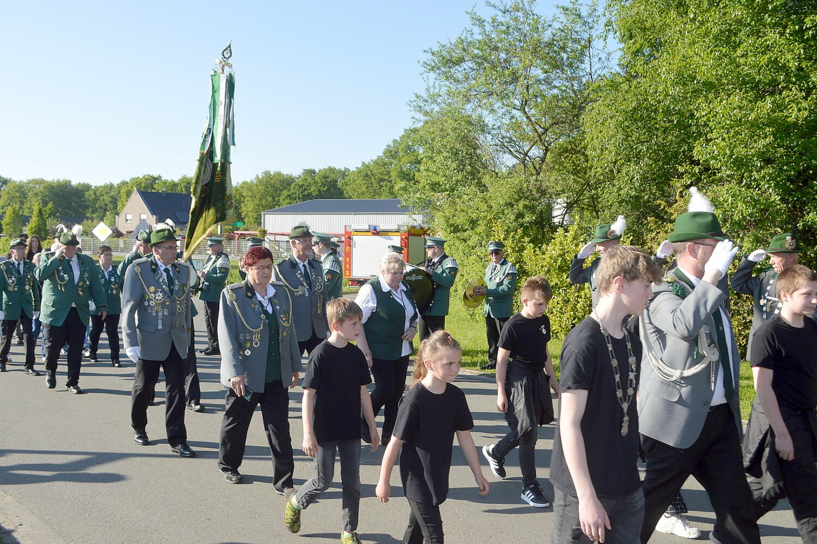 Schützenfest in Folmhusen gefeiert - Bild 6