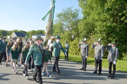 Schützenfest in Folmhusen gefeiert - Bild 11