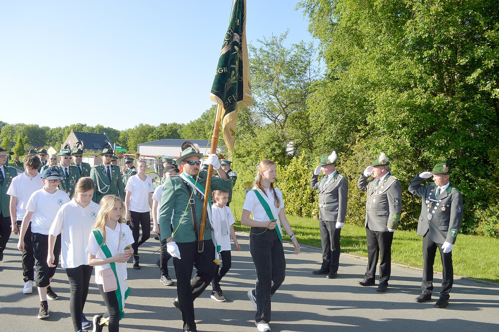 Schützenfest in Folmhusen gefeiert - Bild 17