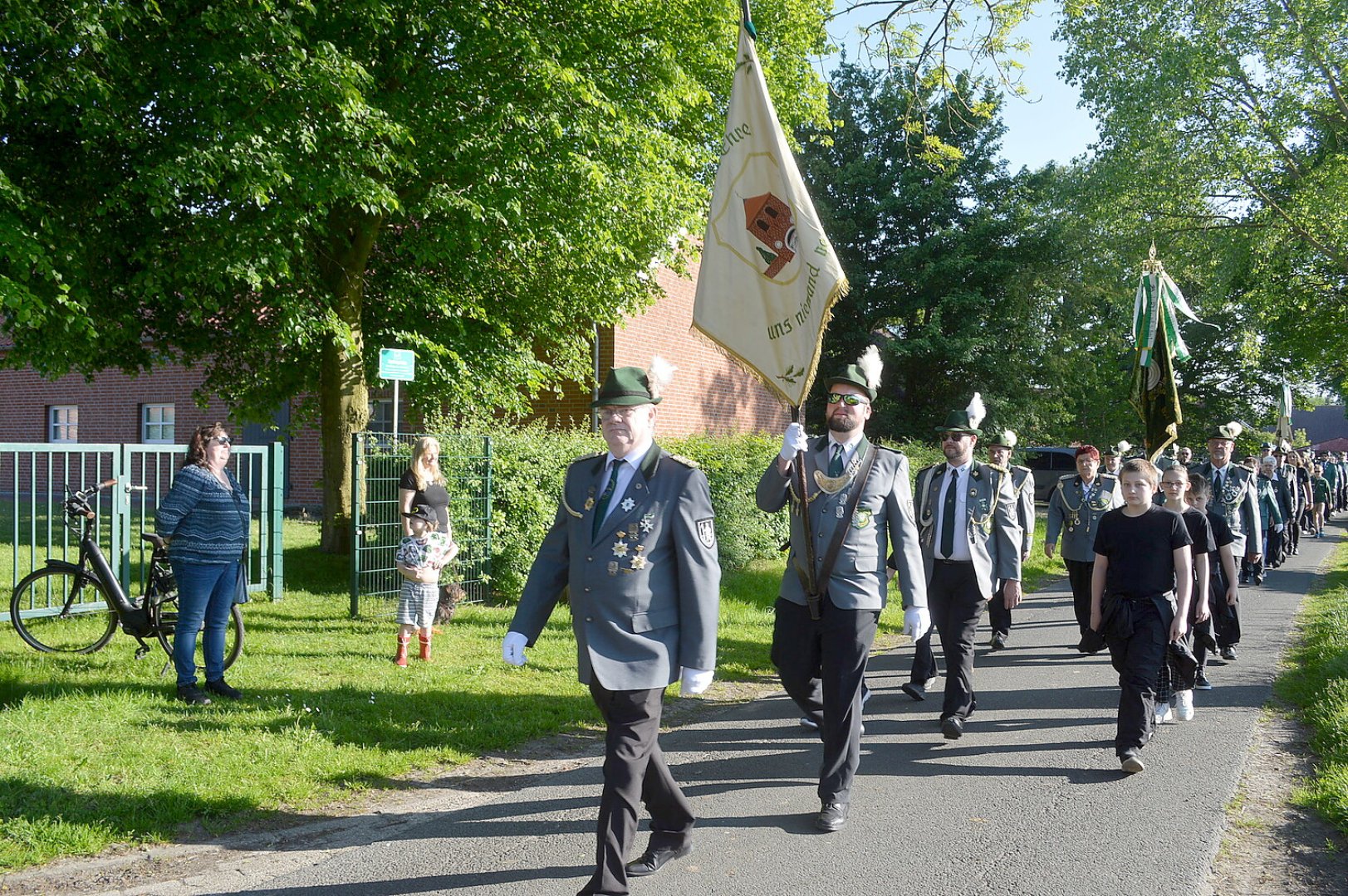 Schützenfest in Folmhusen gefeiert - Bild 29