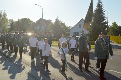 Schützenfest in Folmhusen gefeiert - Bild 53