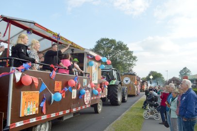 Die schönsten Bilder von der Löschparade - Bild 38