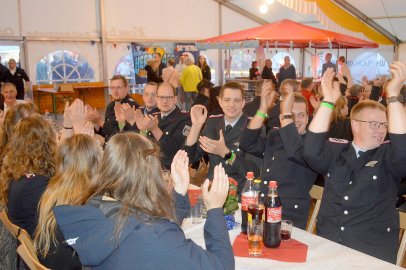 „Wild Fire Party“ in Flachsmeer - Bild 31