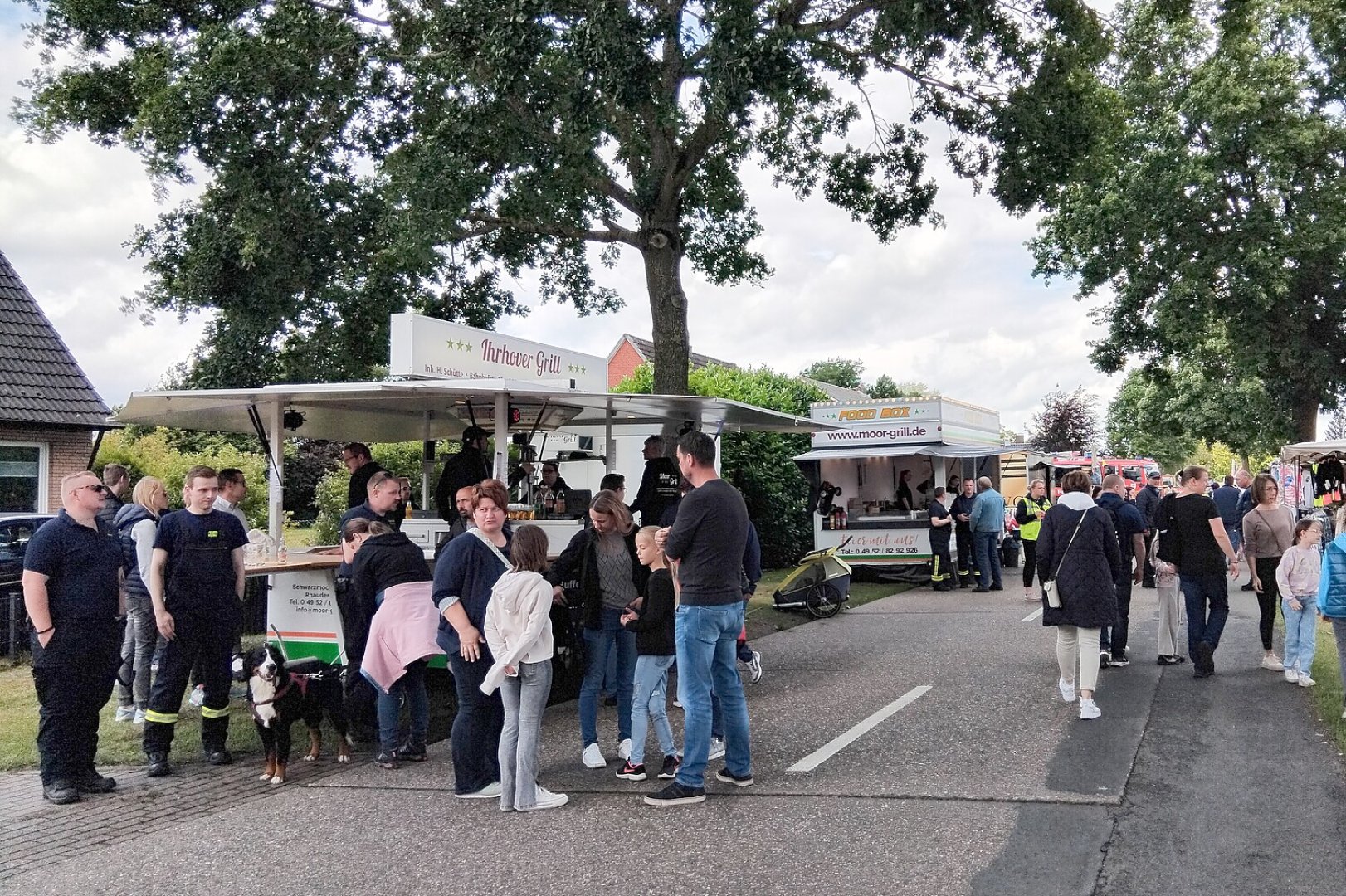 Festmeile zum Feuerwehr-Geburtstag in Flachsmeer - Bild 30