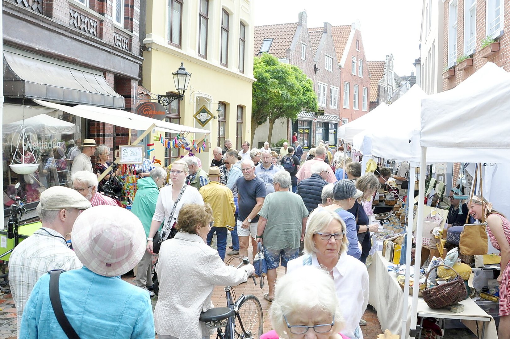 Kunsthandwerkermarkt in der Altstadt  - Bild 3