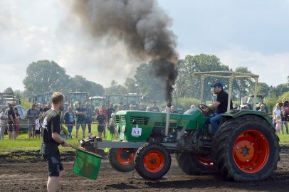 Erster Trecker-Treck in Wittensand - Bild 21