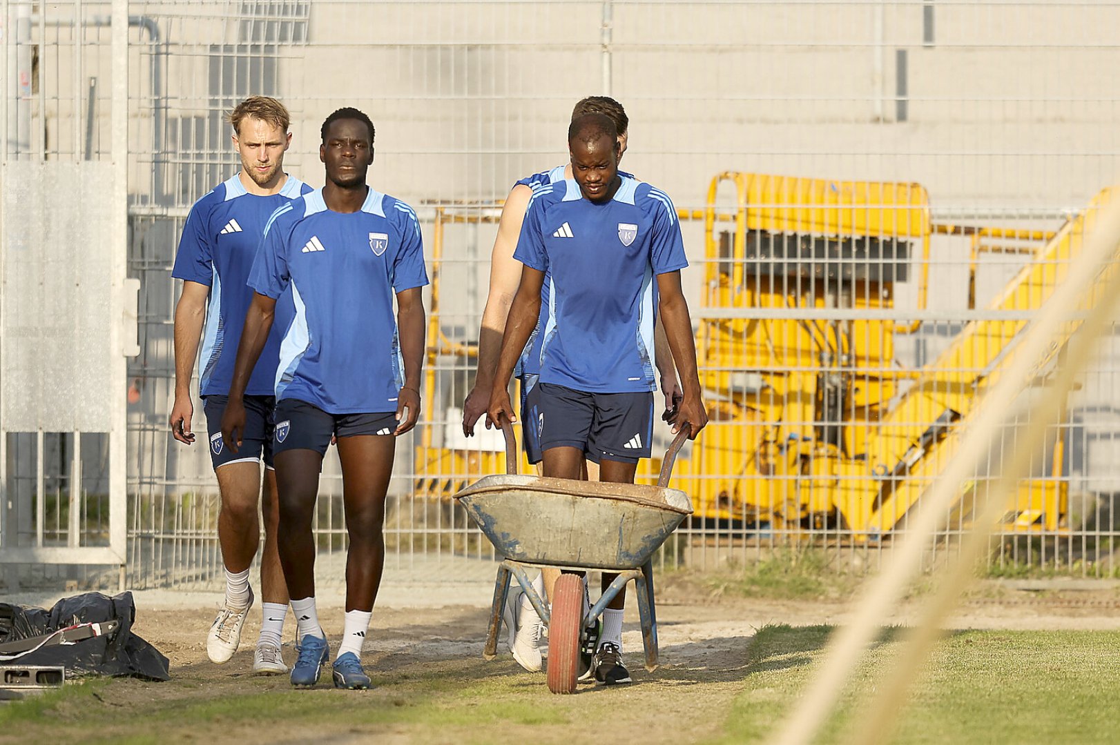 Kickers Emden im Training - Bild 26