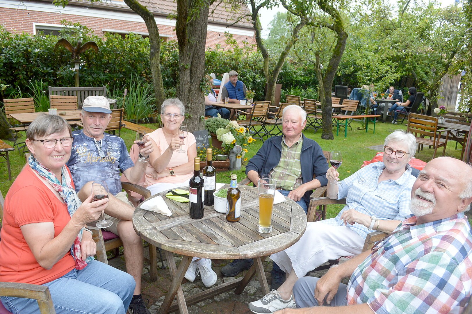 Erlesene Weine, Flammkuchen und Livemusik - Bild 6