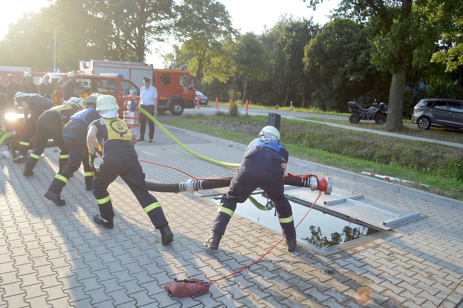 Feuerwehren stellten ihr Können unter Beweis - Bild 5