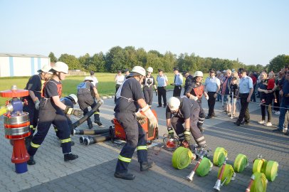 Feuerwehren stellten ihr Können unter Beweis - Bild 8