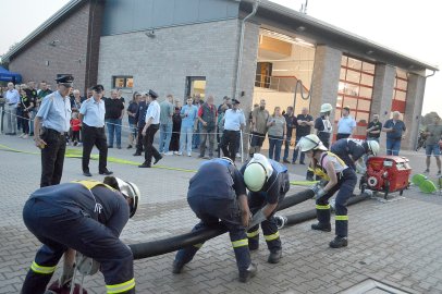 Feuerwehren stellten ihr Können unter Beweis - Bild 19