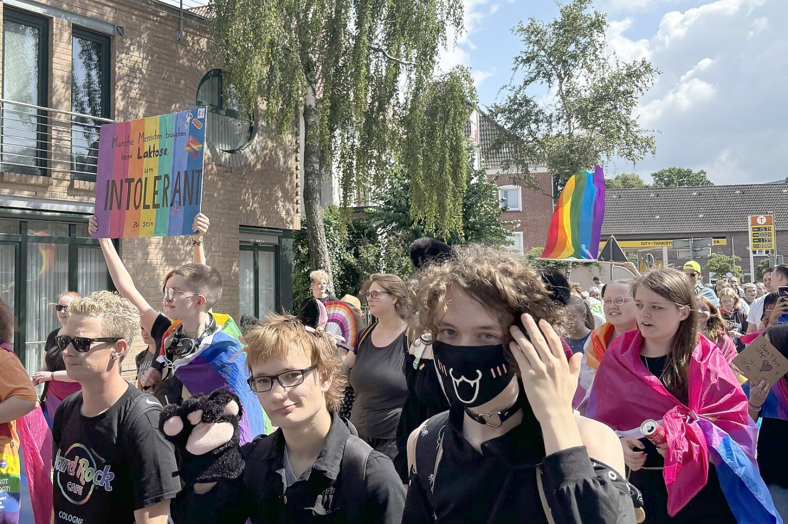 Der CSD in Leer 2024 - Bild 25