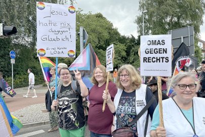 Der CSD in Leer 2024 - Bild 31