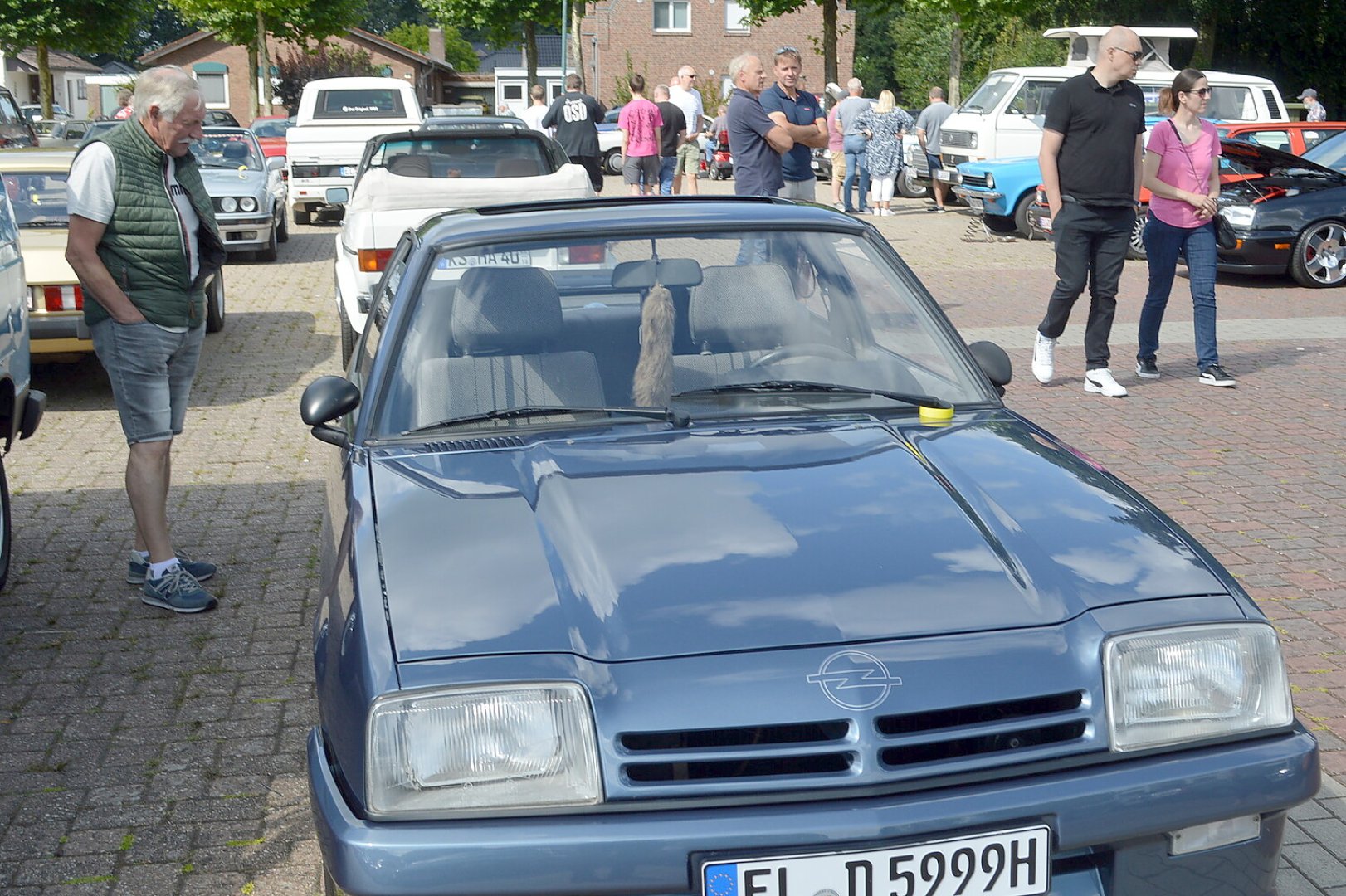 Oldtimer-Treffen in Rhauderfehn - Bild 18