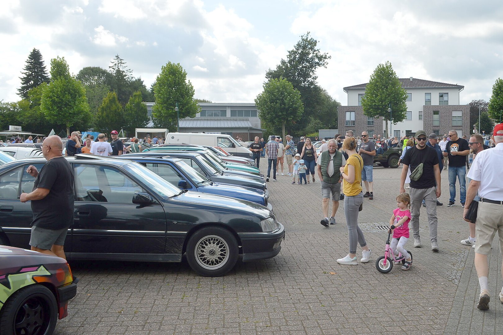 Oldtimer-Treffen in Rhauderfehn - Bild 50