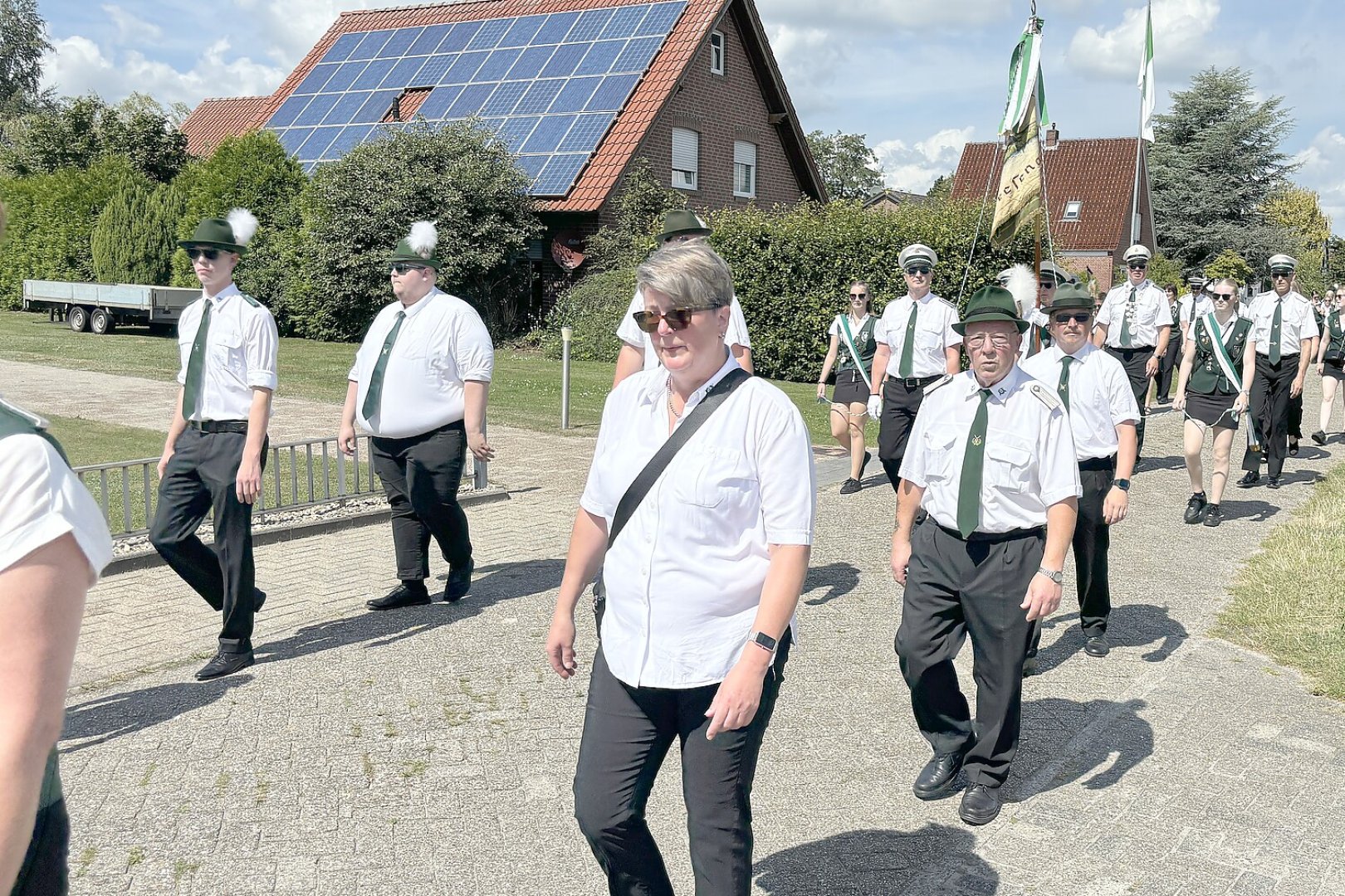 Umzug durch Ostrhauderfehn - Bild 21