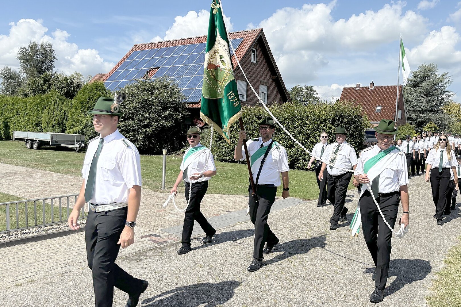 Umzug durch Ostrhauderfehn - Bild 35